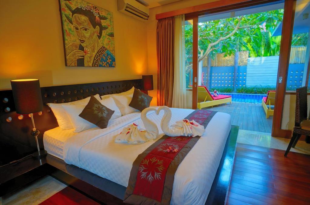 Villa Travis Seminyak Exteriör bild