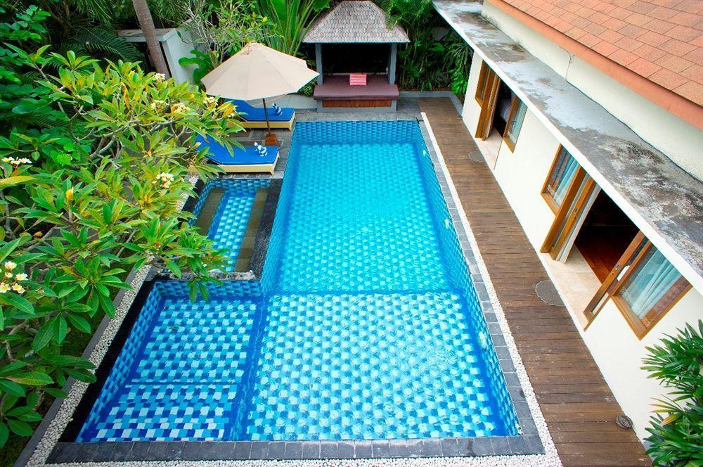 Villa Travis Seminyak Exteriör bild